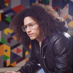 Meet your Posher, Sandy